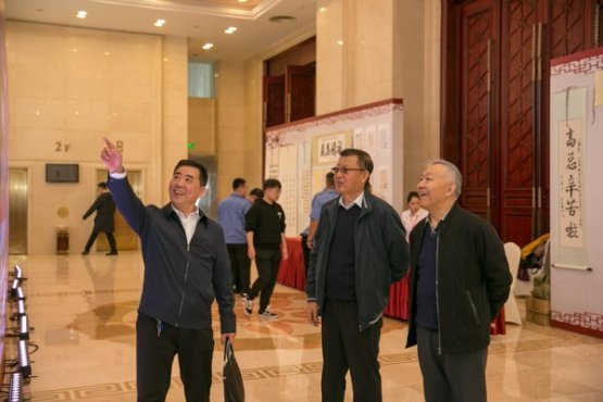 公司举办“风雨兼程二十年，再创佳绩铸辉煌”庆典活动