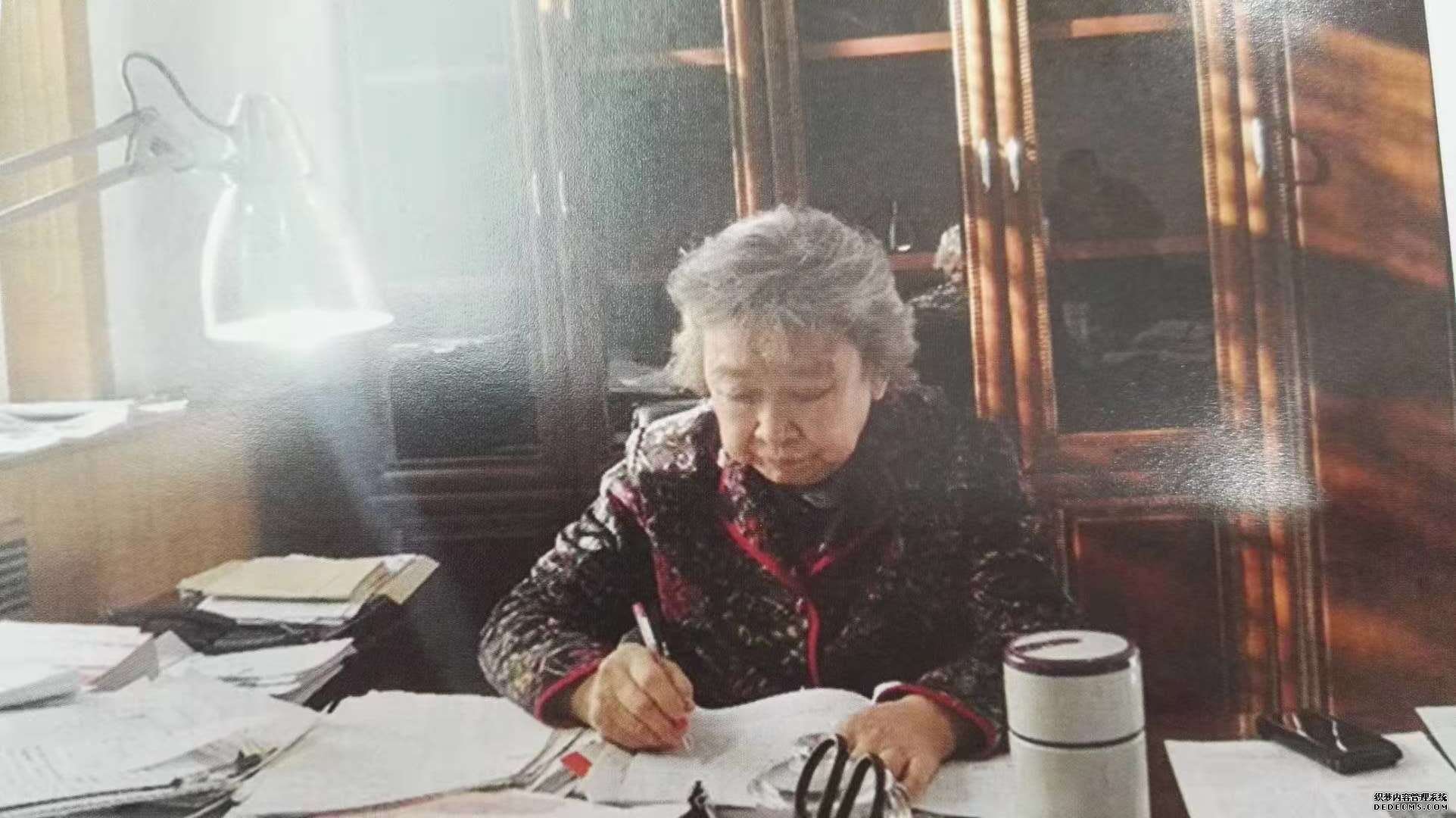 唐桂莲会长10月8日在收看太原电视台对公司晋源区政府采购项目的报道后写的一段寄语